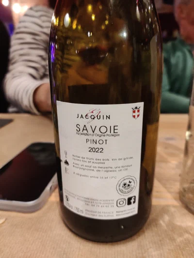 Enjoy the Nice Savoi wine